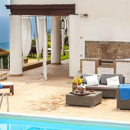 Luxury Tao Villa *